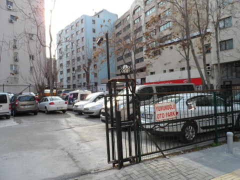 YUMUKOGLU