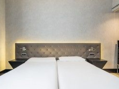 ILUNION BEL ART HOTEL