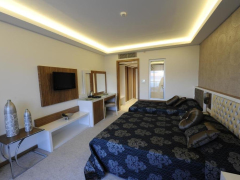 Diamond Hill Resort Hotel