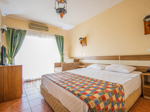 SAMI BEACH HOTEL