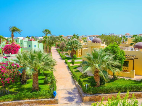 MIRAGE BAY RESORT & AQUAPARK