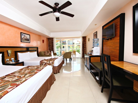 Sandos Playacar