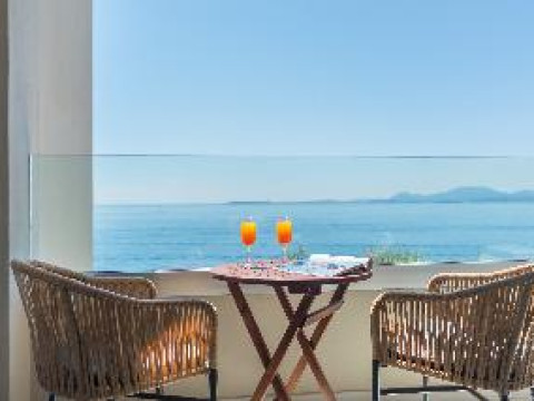 GOLDEN MARE RESORT