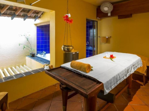 Tangerine Beach Hotel