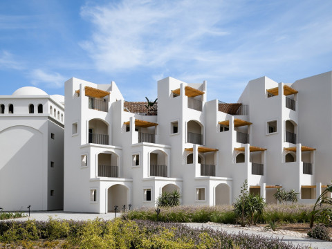 Serry Beach Resort