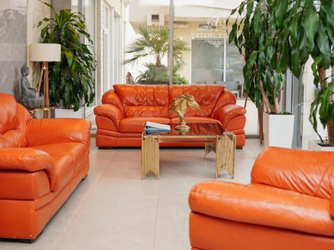 Edart Hotel