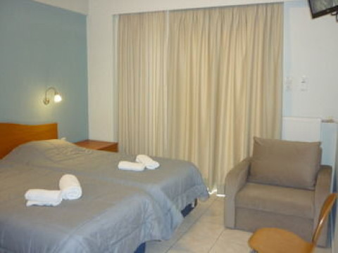 DIROS HOTEL