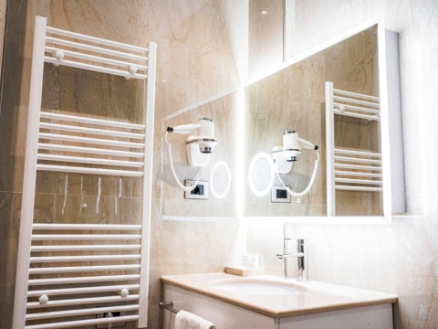 Amfora Hotel and Spa