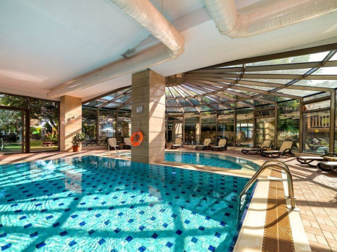 Commodore Elite Suites