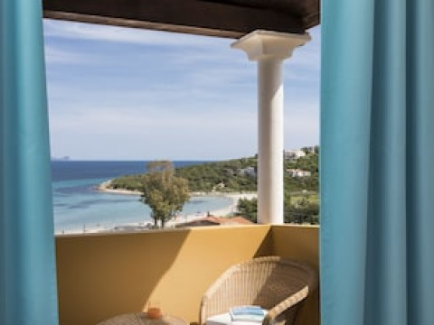 LU’ HOTEL MALADROXIA