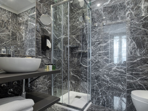 AIELLO HOTELS - CENTRALE