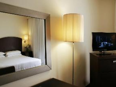 LA COLUCCIA HOTEL
