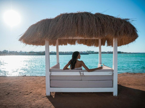 Meraki Resort