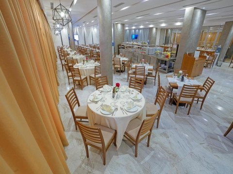 Horizont Hotel
