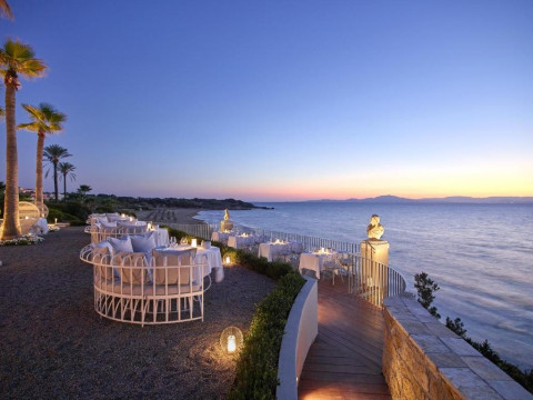 Mandola Rosa a Grecotel Resort to Live at Riviera Olympia