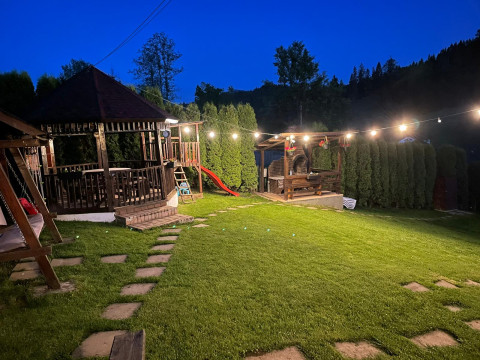 Cazare Colibita Casa Lipan