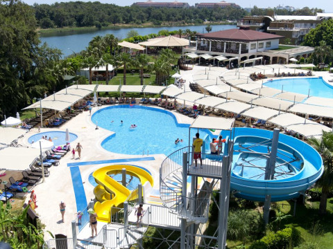 OTIUM FAMILY ECO CLUB