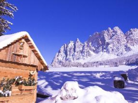 BOUTIQUE HOTEL VILLA BLU CORTINA
