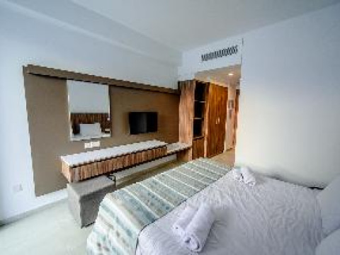 Eleana Hotel