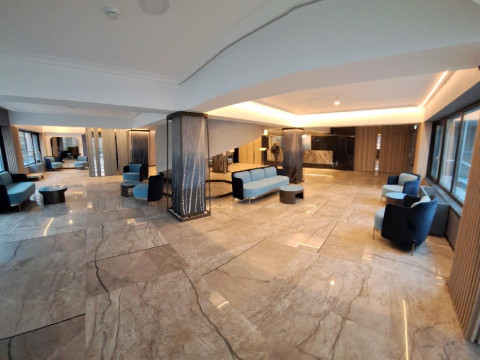 HOTEL UNIVERS T.
