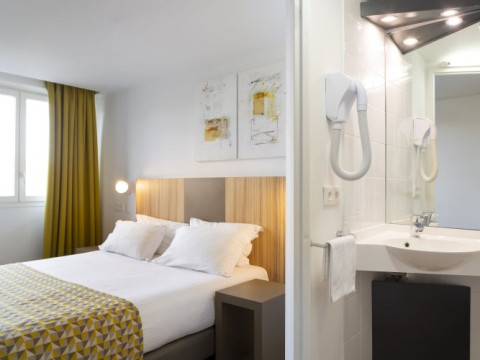 Lodge In MIS