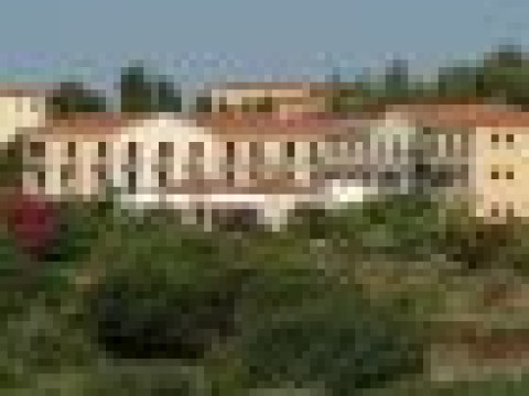 KARAVADOS BEACH HOTEL