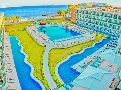 My Ella Hotel