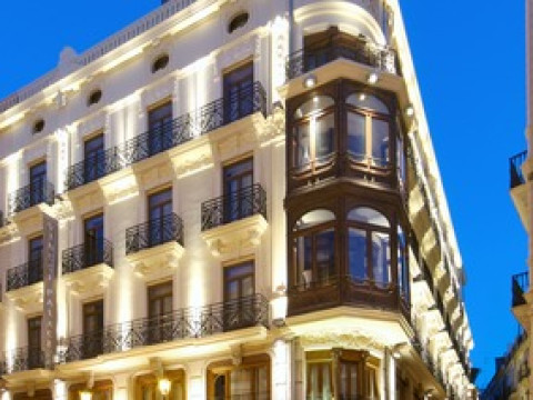 VINCCI PALACE HOTEL