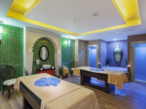 CRYSTAL PALACE LUXURY RESORT