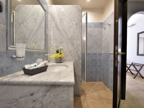 NICOLETTA HOTEL
