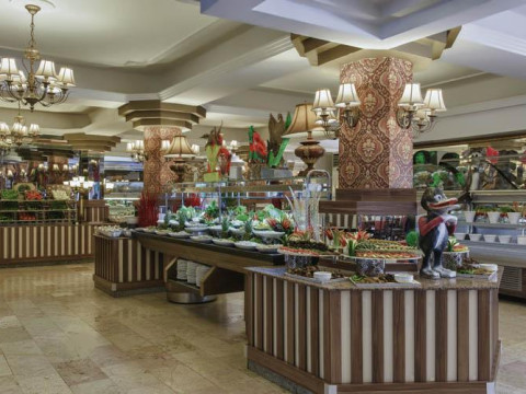 DELPHIN BOTANIK HOTEL