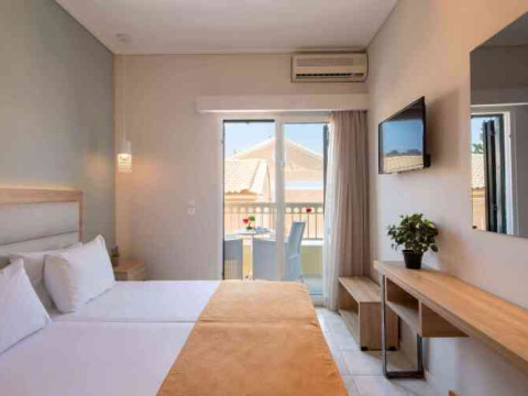 Hotel Rossis