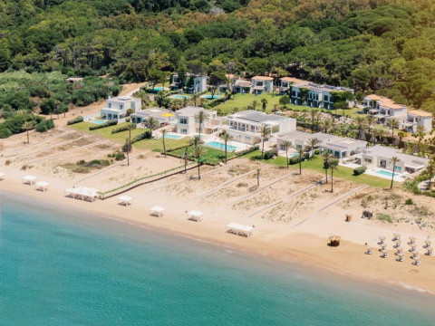 Mandola Rosa a Grecotel Resort to Live at Riviera Olympia