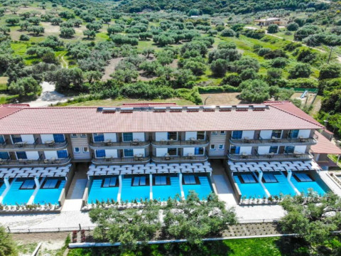 Royal Hotel Polichrono