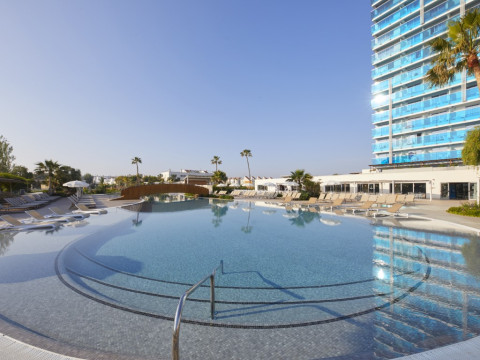 BG Tonga and Suites Tower Design Hotel