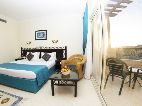 PYRAMISA BEACH RESORT SAHL HASHEESH