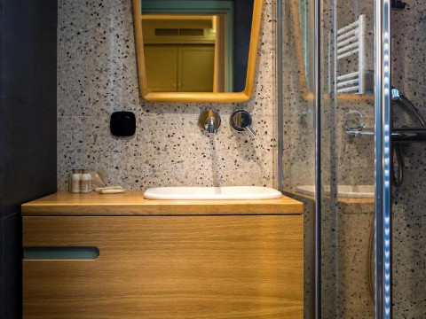 Allure Central Boutique Hotel
