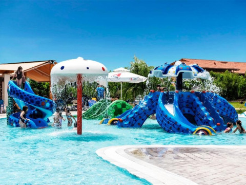Miramare Hotel Eretria