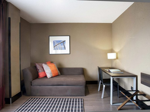 MEDIUM VALENCIA HOTEL