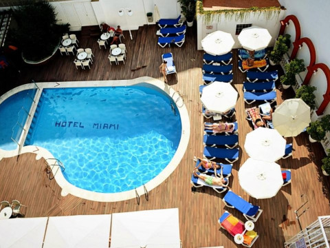 Miami Calella Hotel