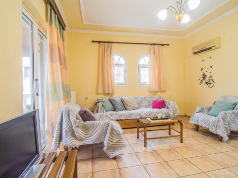 TONIA APARTMENTS
