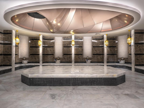 ARNOR DELUXE HOTEL&SPA