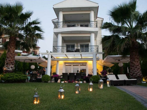 Sun Residence - Seaside Hotel  Suites