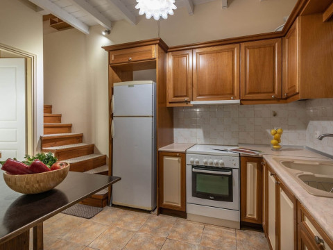 BEAUTIFUL HOUSE WITH PRIVATE POOL, PRIVACY AND SEA VIEW, NEAR Z