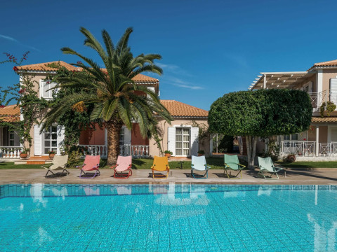 Aeolos Boutique Hotel & Suites