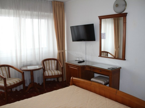 HOTEL BELVEDERE