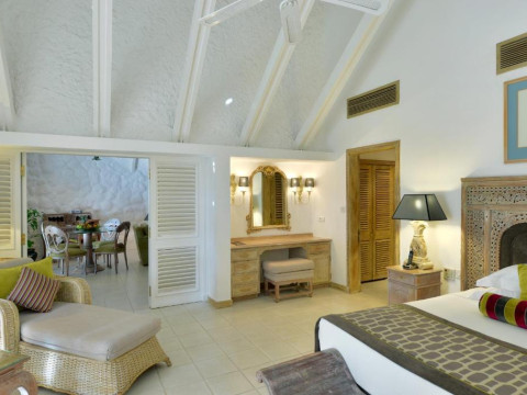LA PIROGUE RESORT AND SPA