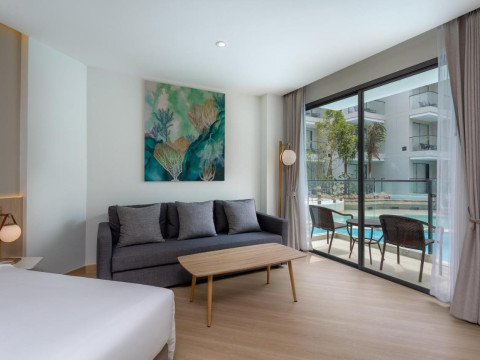 Phuket Emerald Beach Resort