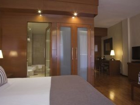 APARTHOTEL MARIANO CUBI