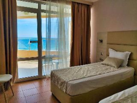 APHRODITE BEACH HOTEL